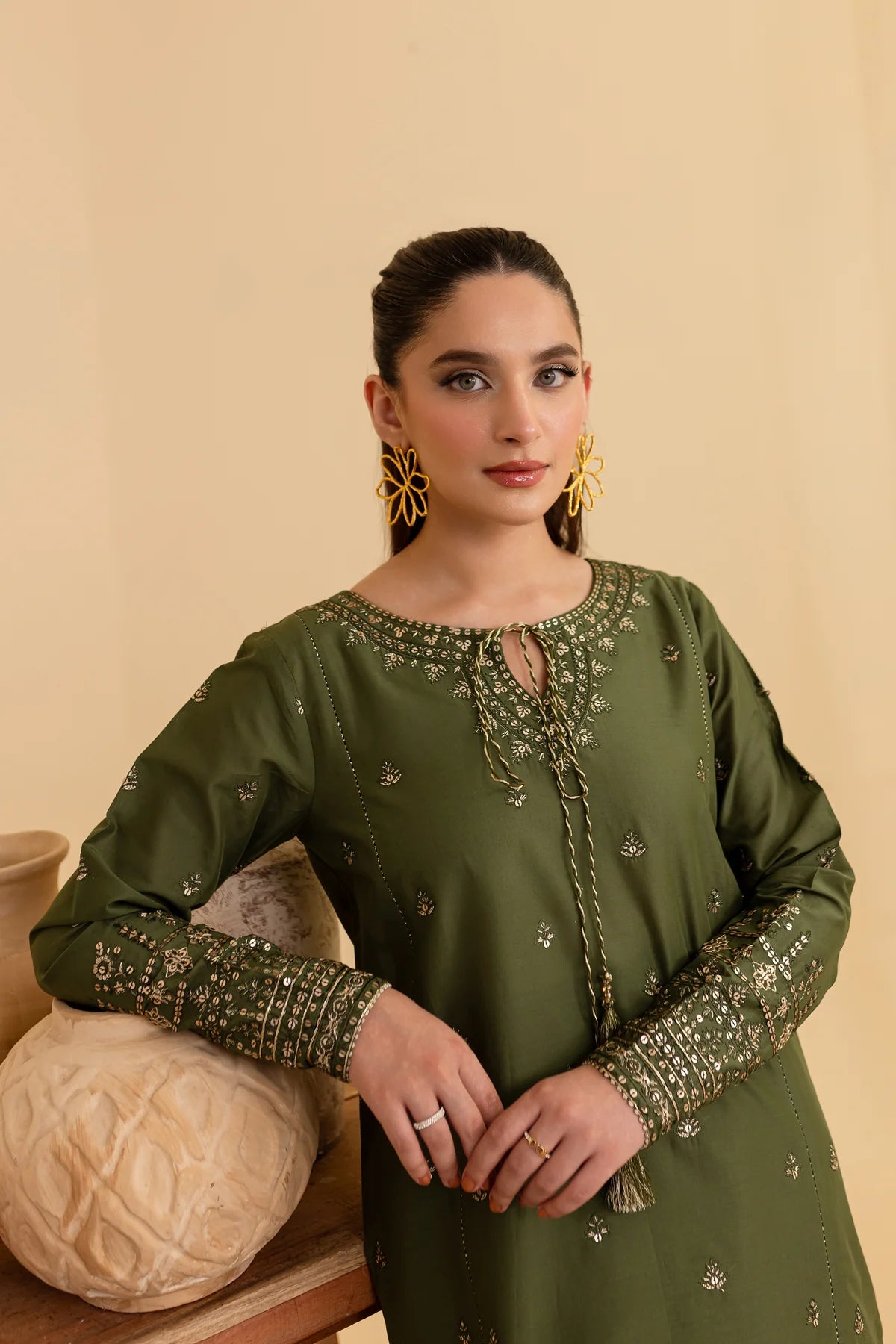 Nayab 2 Pcs